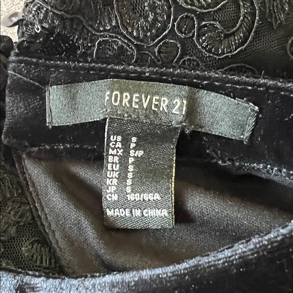 Forever 21 Black Velvet Sleeveless Romper - Picture 8 of 10